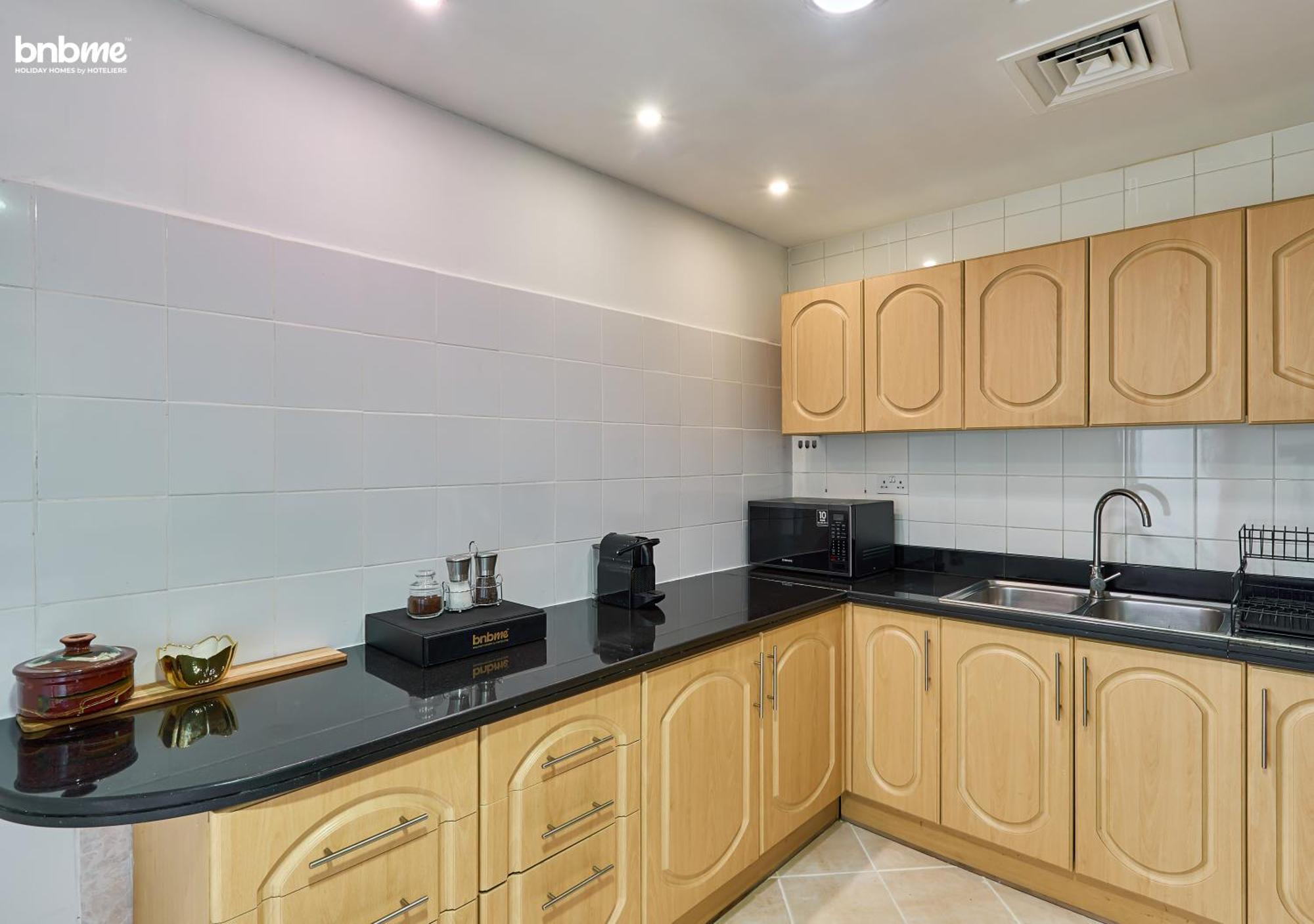 Bnbmehomes - Damac Waves Tower * دبي