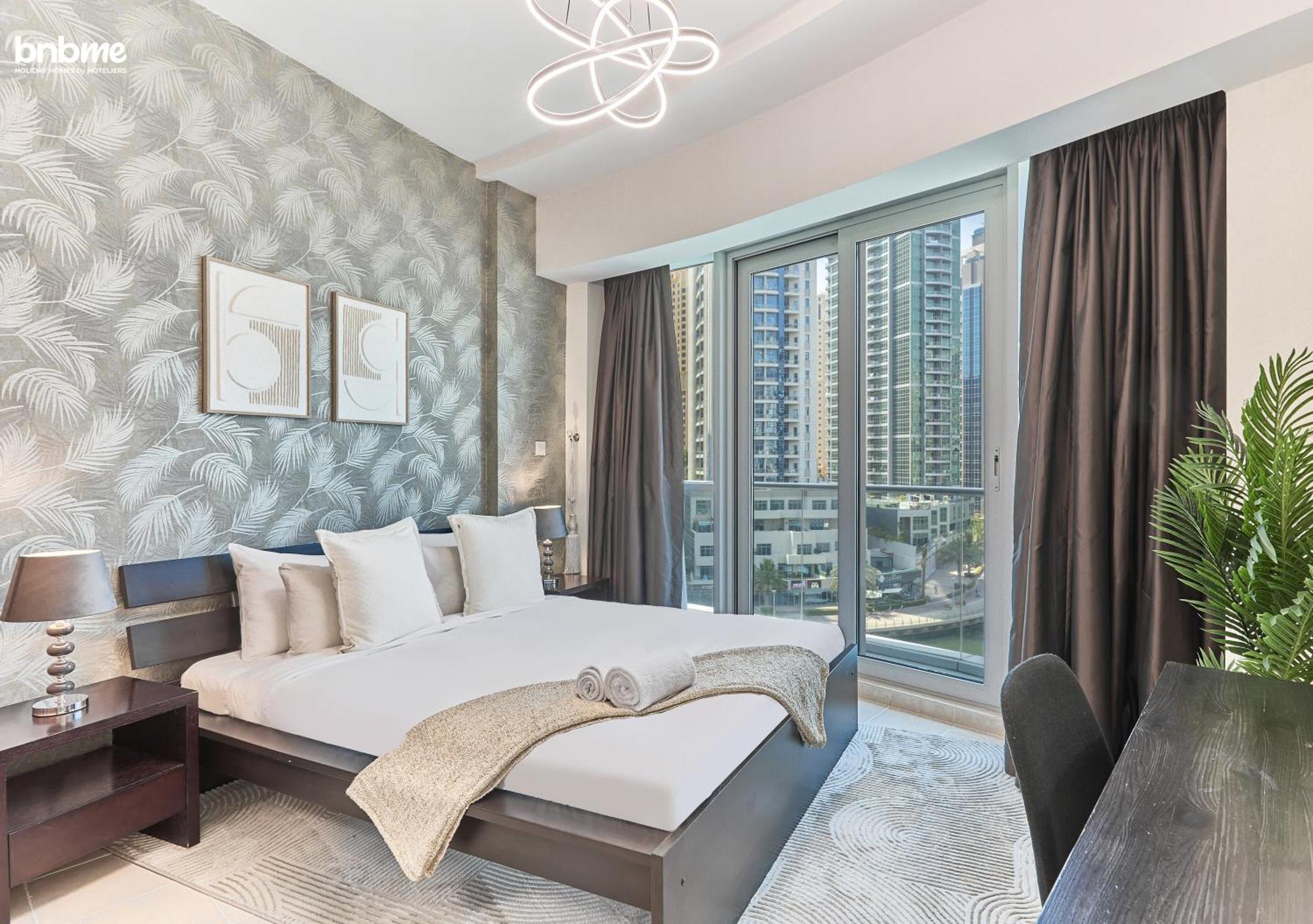 شقة Bnbmehomes - Damac Waves Tower دبي