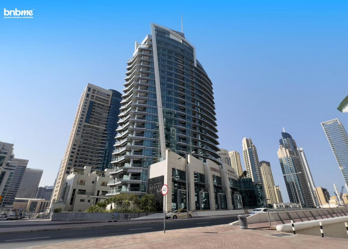 Bnbmehomes - Damac Waves Tower دبي